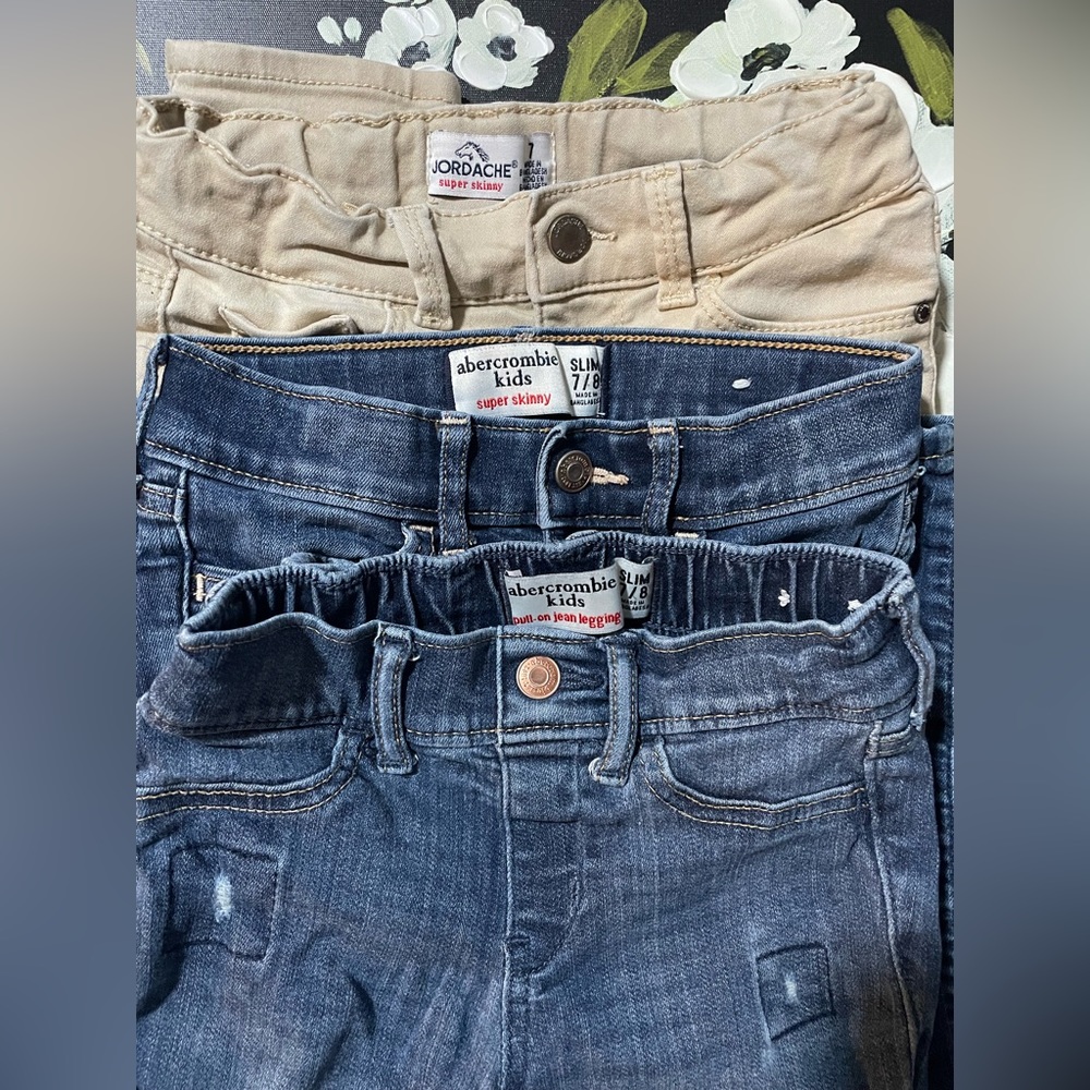 Bundle of 3 girl pants Abercrombie and Jordache.